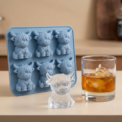 ⏳ ¡Último día de precio especial $19.99! 🐮 Molde para cubitos de hielo Mini Vaca Highland – Divertidos cubitos 3D para bebidas, fiestas y regalo